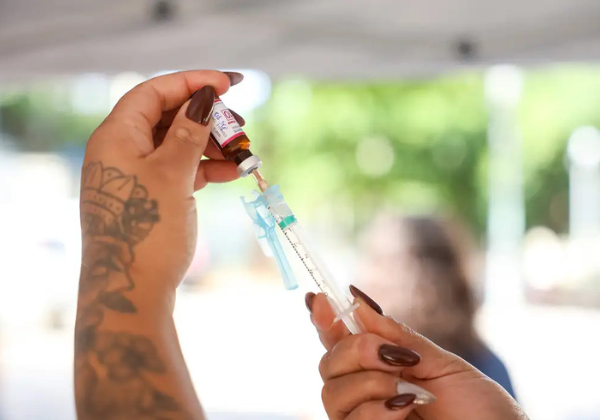 Campanha de multivacinação começa em agosto para atualizar cadernetas de crianças e adolescentes